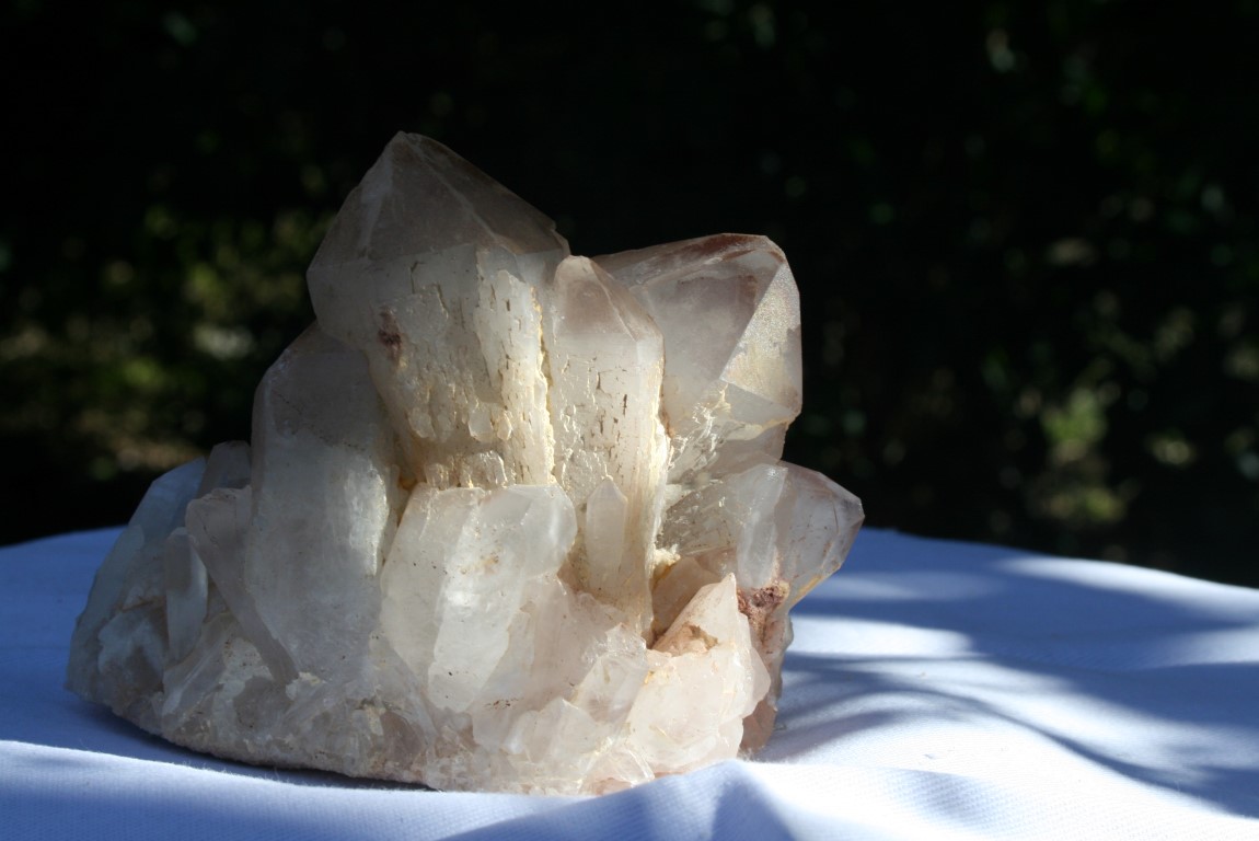 Lithium Candle Quartz Cluster abundance and Truth 4875